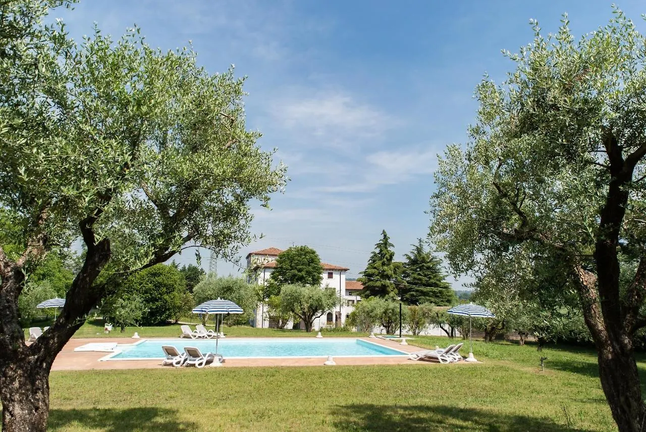 Agriturismo Colombare Teboi Trilo Lazise Itálie