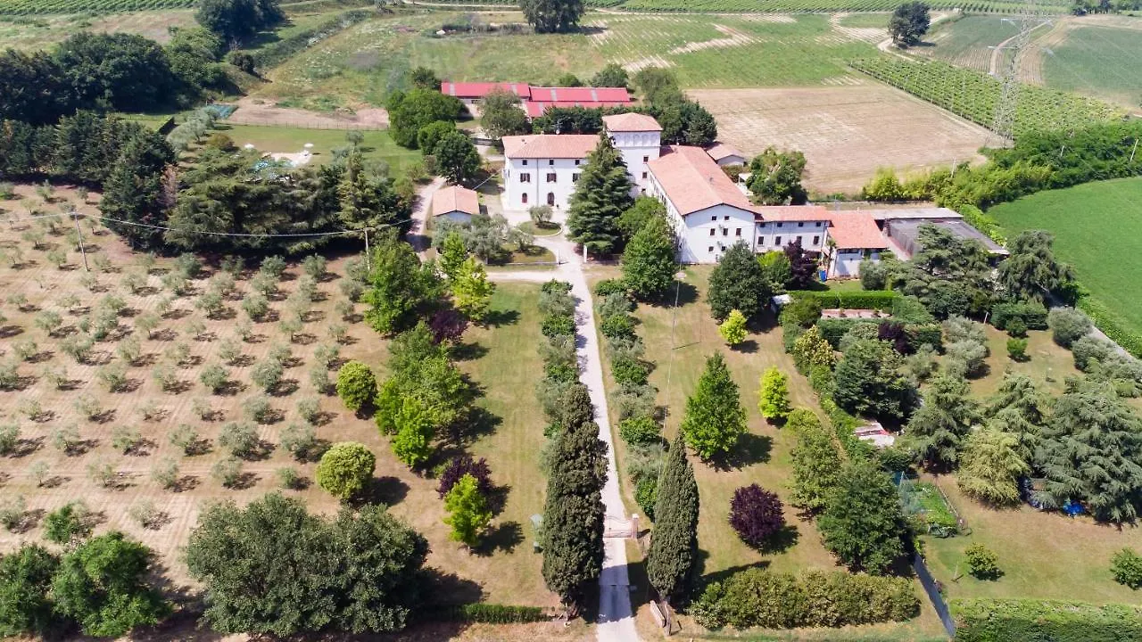 Agriturismo Colombare Teboi Trilo Lazise Apartment