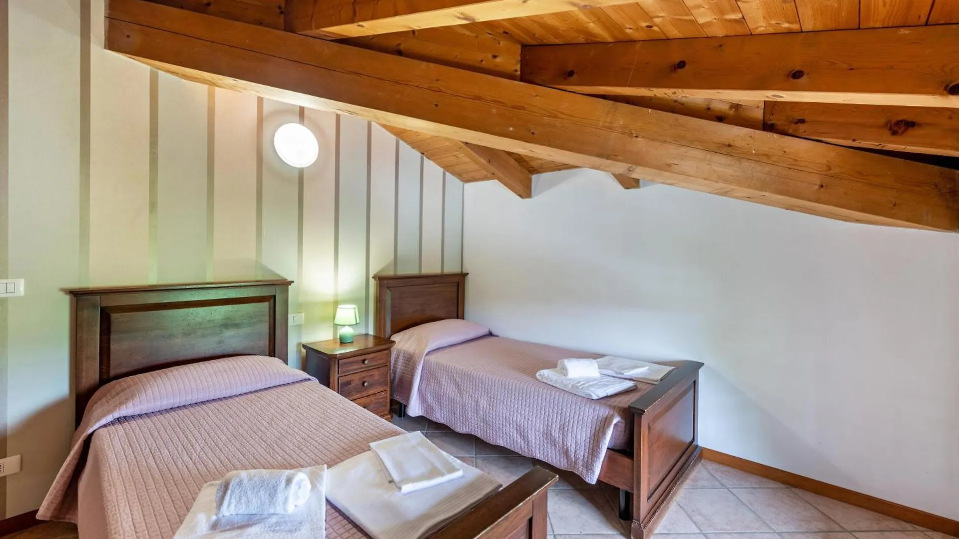 Apartment Agriturismo Colombare Teboi Trilo Lazise