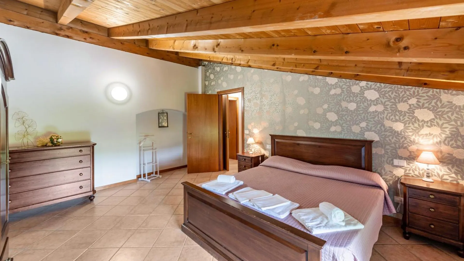 Apartment Agriturismo Colombare Teboi Trilo Lazise Italy
