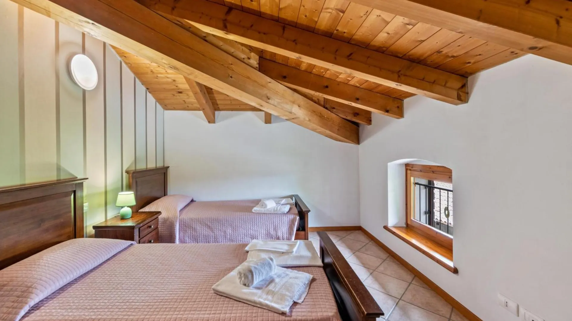 Agriturismo Colombare Teboi Trilo Lazise 0*,  Italy